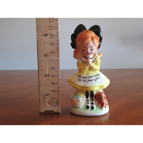 READ* Enesco Kitchen Prayer Girl Yellow Napkin Holder Salt Pepper Toothpick Vtg - Picture 6 of 12